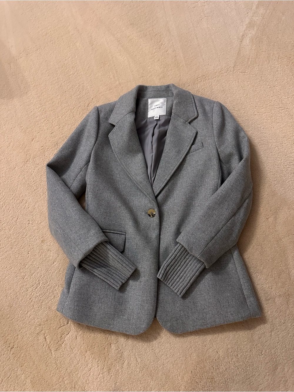 Viral Free Assembly Women's Grey Tailored Blazer Coat with Rib Cuff Sleeves